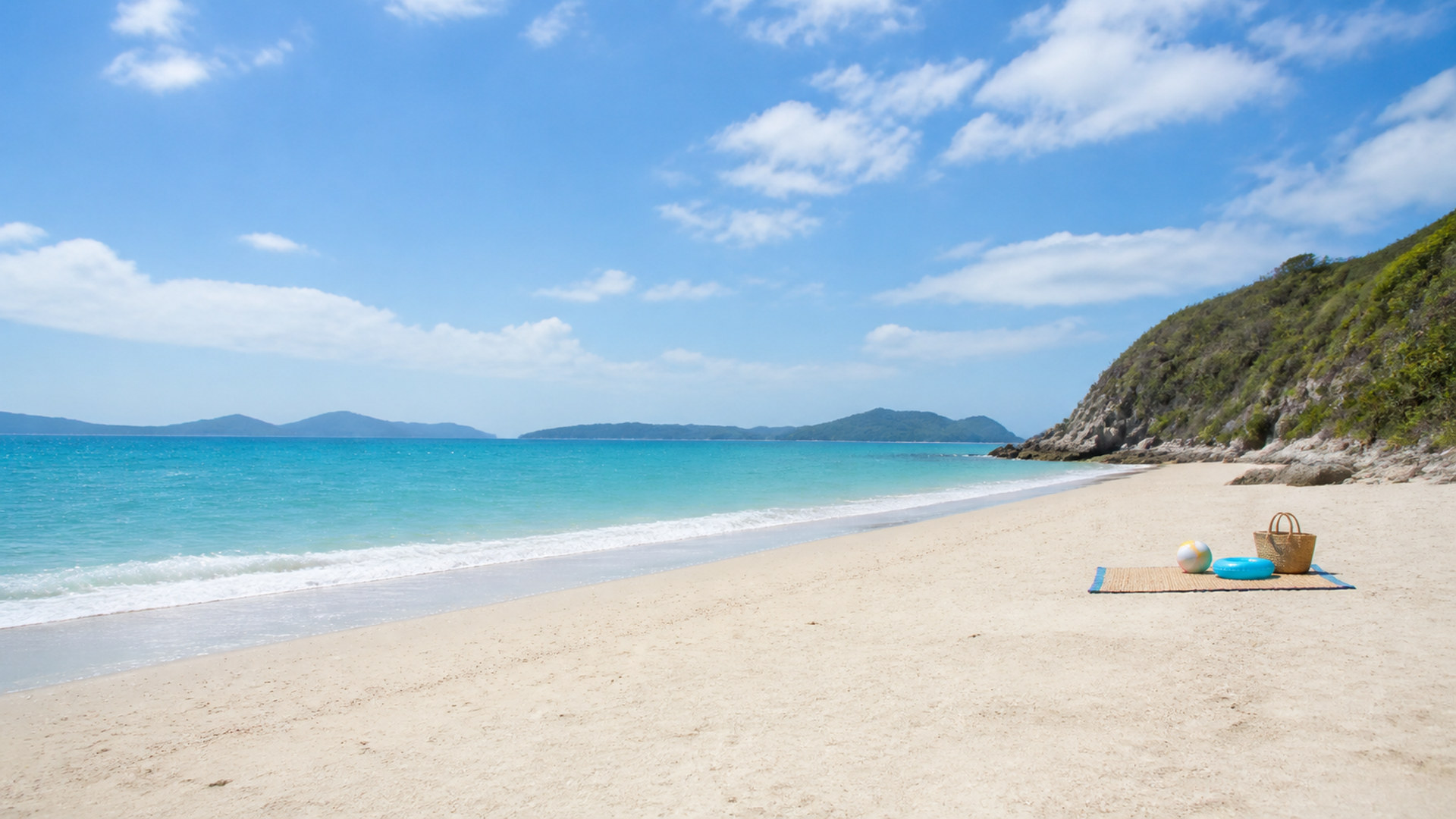 海辺の家族旅行 beach-vacation-family-01