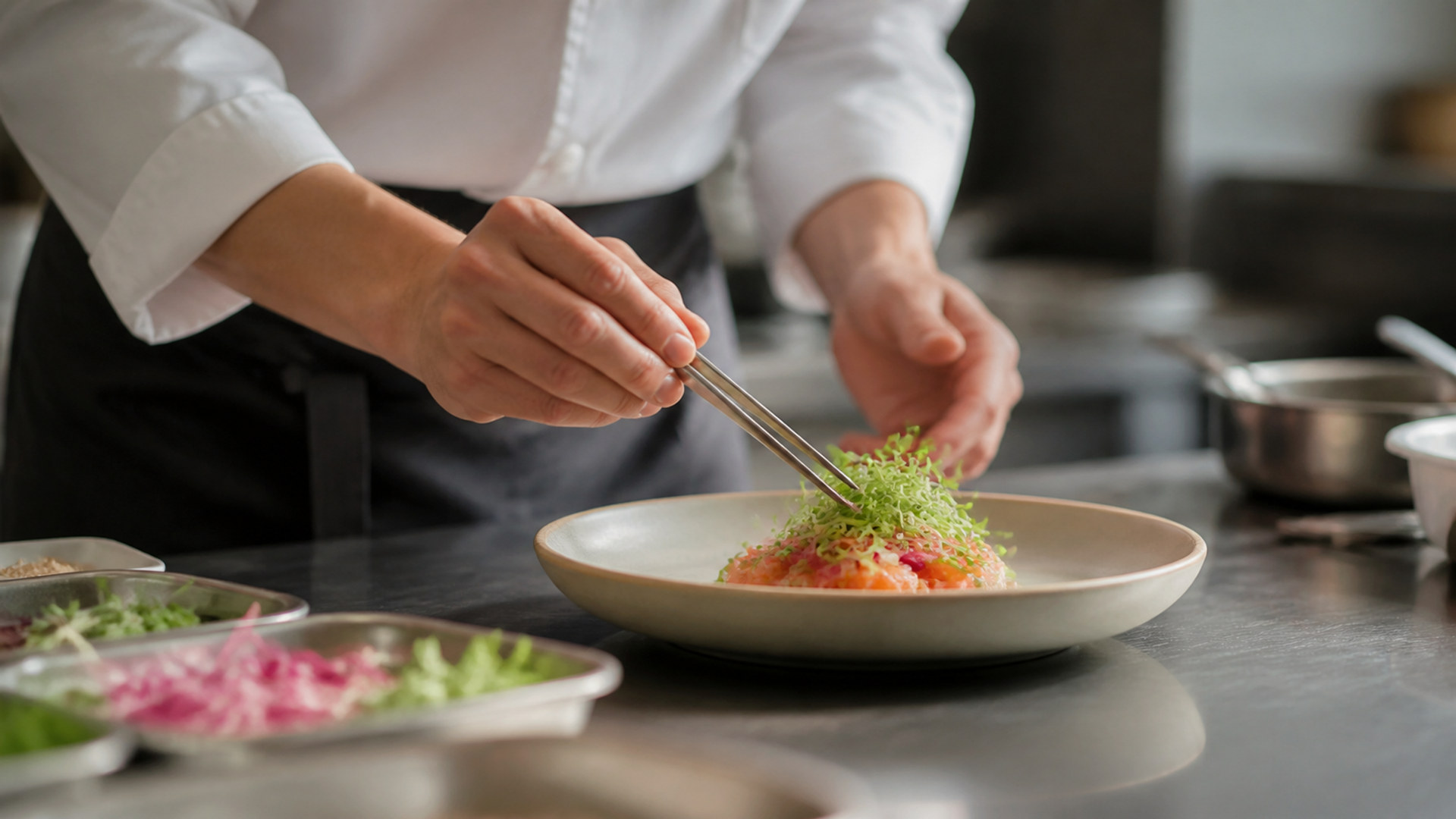 厨房の料理チーム chef-kitchen-team-06