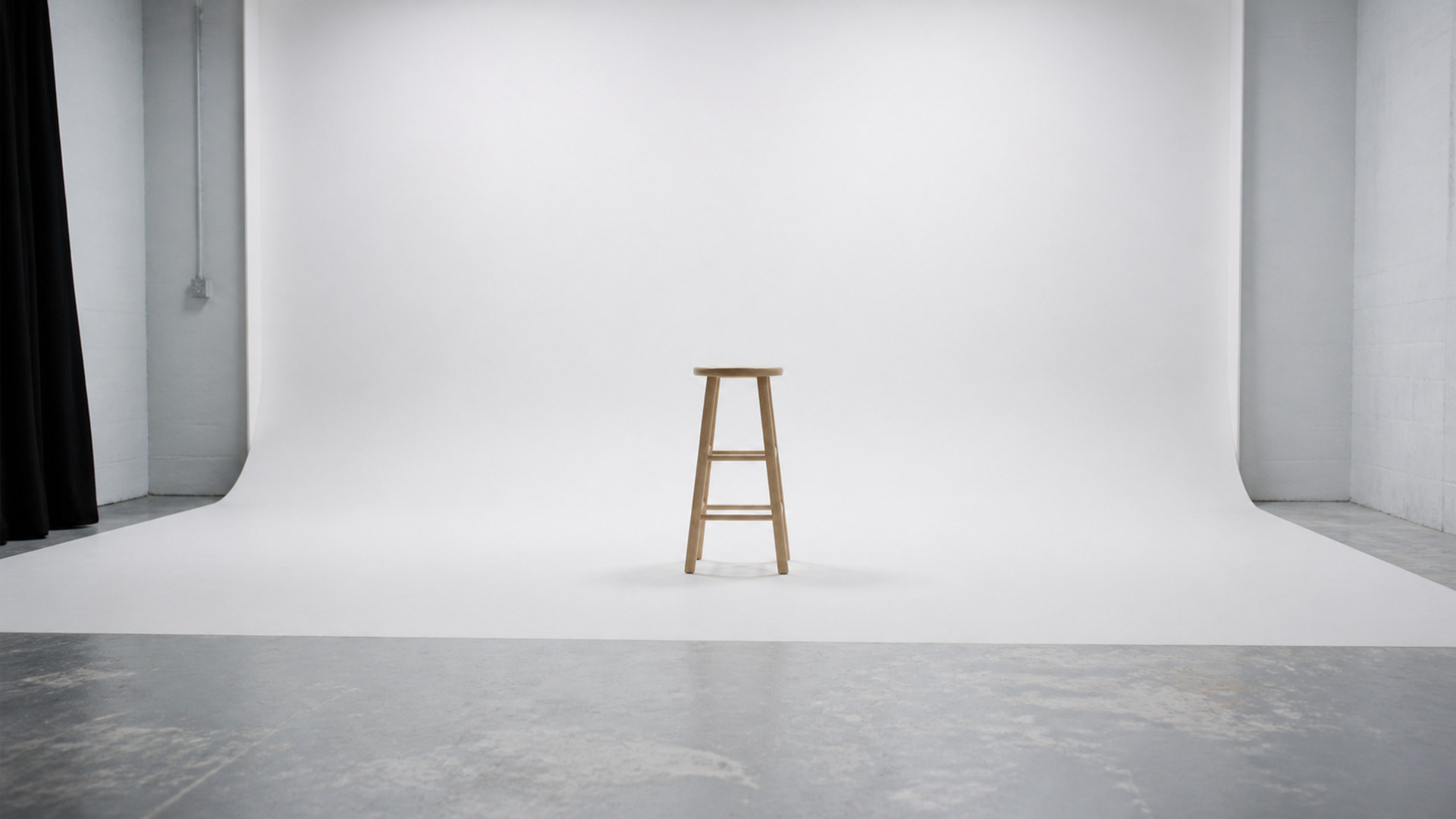 無人スタジオ empty-studio-03