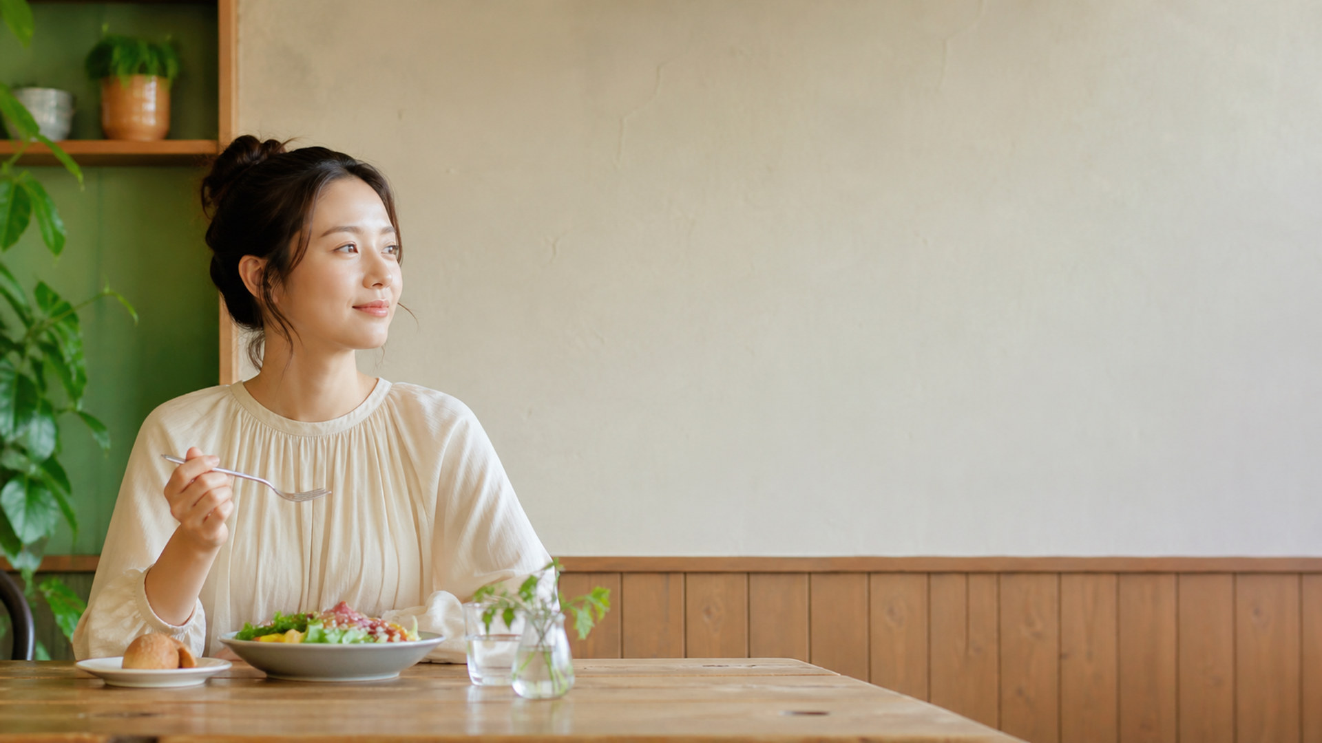 レストランの食事 restaurant-dining-02